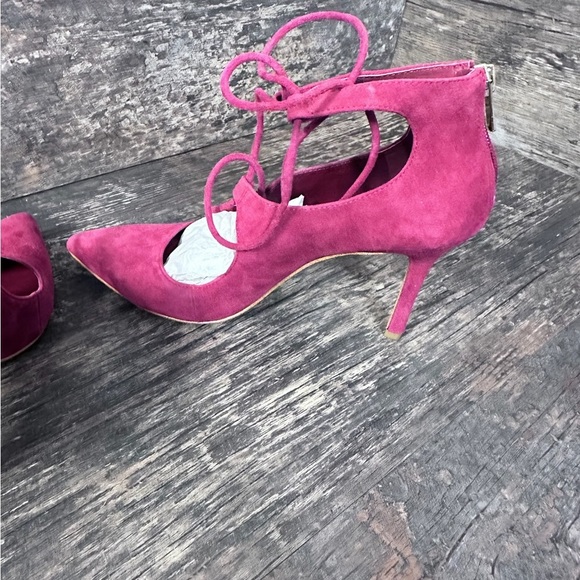 Lord & Taylor Red Suede Lace Up Pointed Heels - Picture 6 of 8